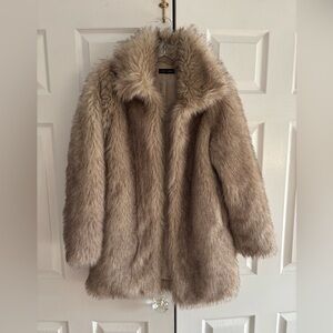 Love Token Faux Fur Jacket in Cream and Tan